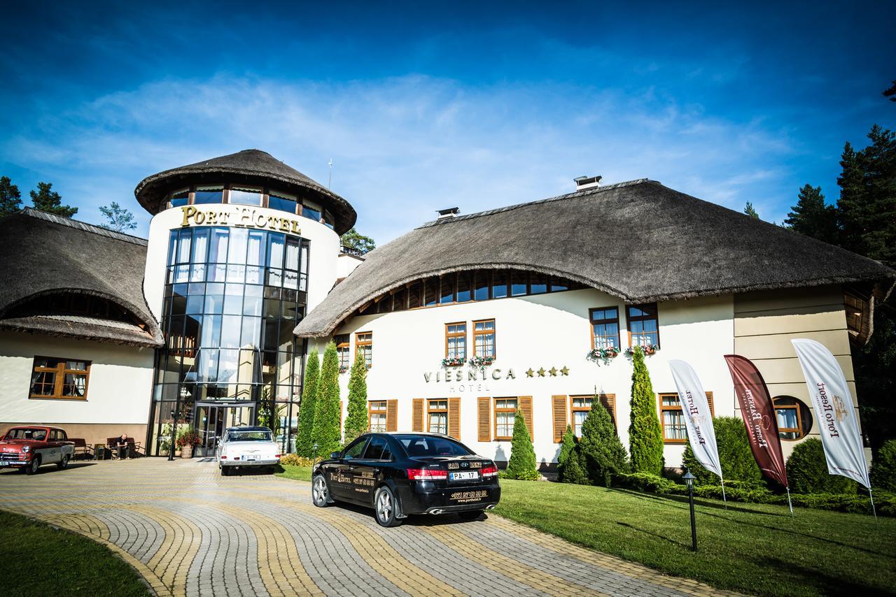 Port Hotel อาดาชิ ภายนอก รูปภาพ
